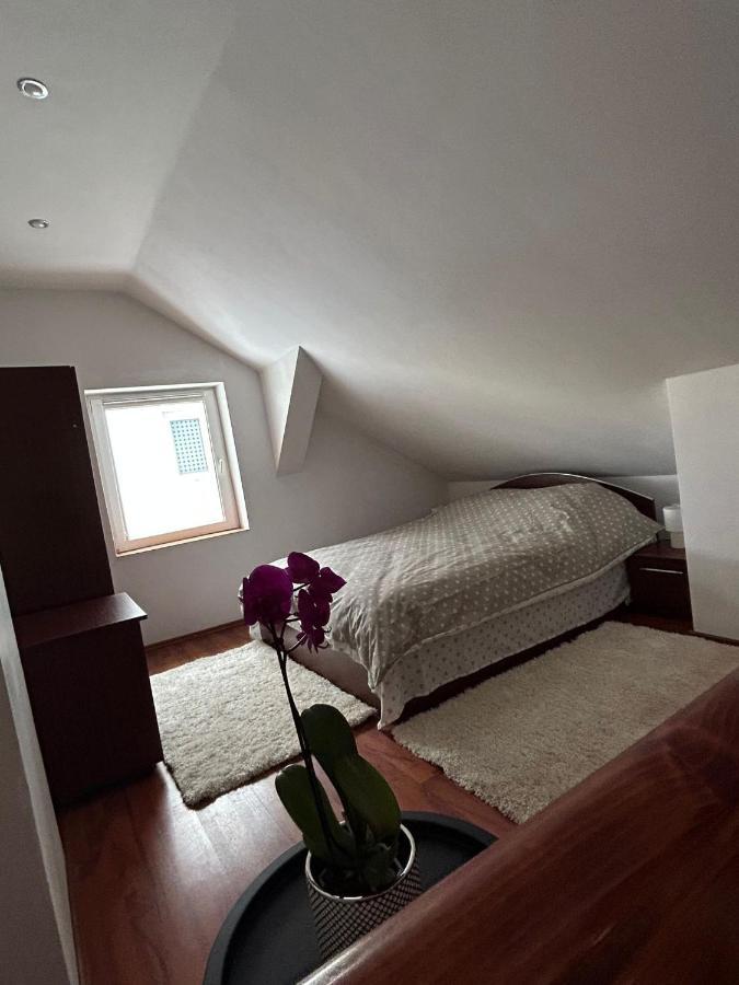 Easy Living Apartments - Old Town Braşov Extérieur photo